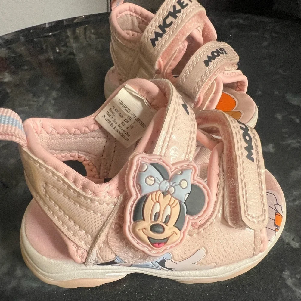 N/A minnie mickey